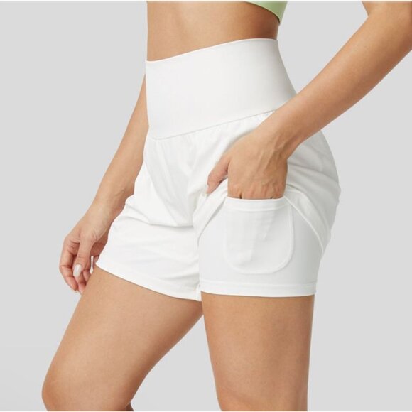 Halara Yoga Shorts Super High Waisted Sz XS Womens White Pockets - Picture 1 of 11